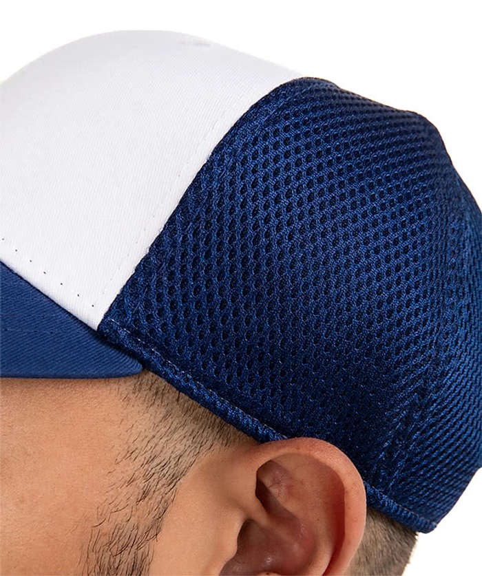 Contrast Snapback Trucker Hat